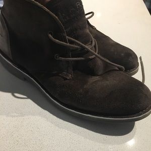 New York Andrew Marc Chukka boots brown size 11